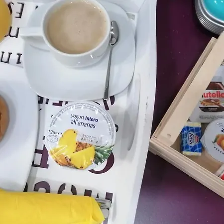 Alojamento de Acomodação e Pequeno-almoço Museo Nápoles